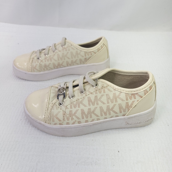 Michael Kors MK Ivy Dee Vanilla Slip On Sneakers Signature Print Loafers Girls 9 - Picture 4 of 8